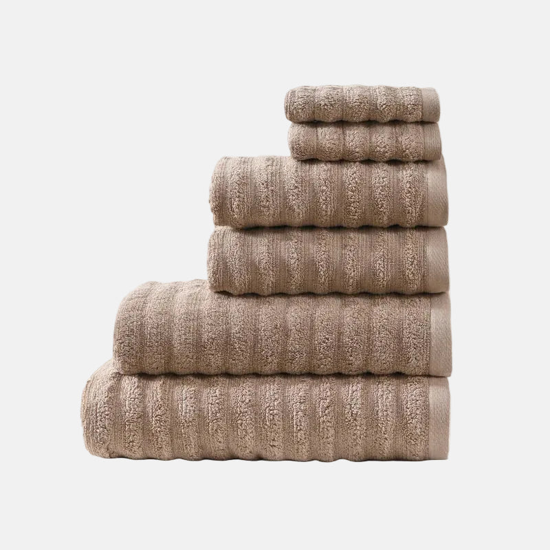 6 PIECE WAVY TOWEL SET | 600GSM